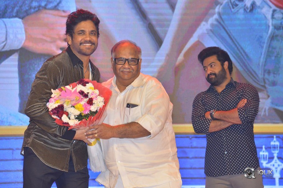 Mr-Majnu-Movie-Pre-Release-Event-Photos